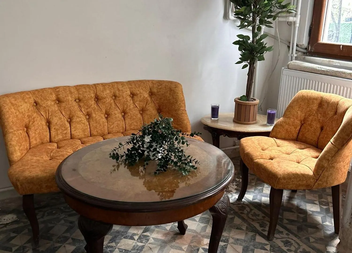 Central 3 Story 5 Bedroom Home With Terrace By Tram Istanbul