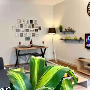 Cihangir House Apart Otel